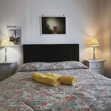 Villa Liberty Palazzo Gigante Lecce Esterno foto