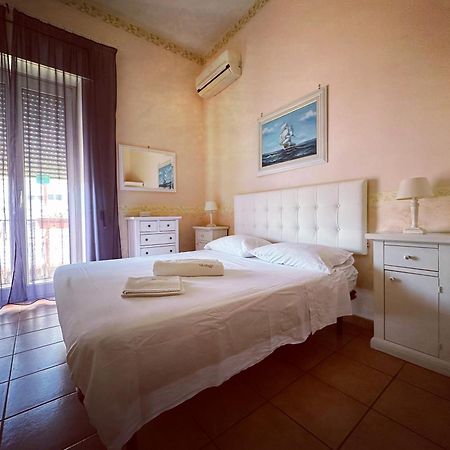 Villa Liberty Palazzo Gigante Lecce Esterno foto