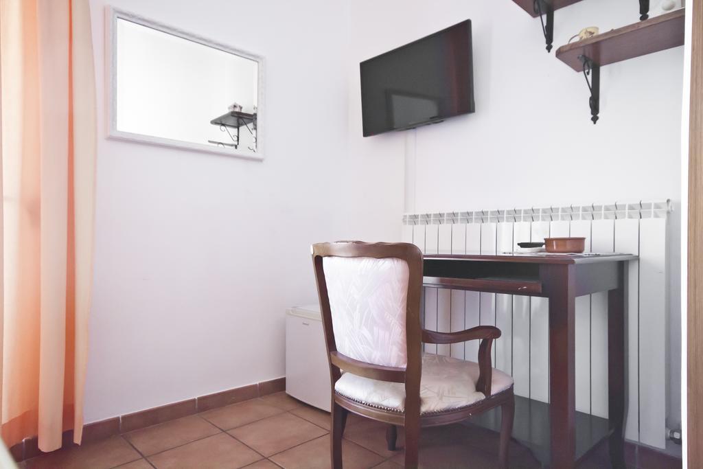 Villa Liberty Palazzo Gigante Lecce Esterno foto